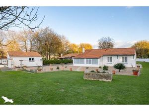 Vente maison 6 pièces 98 m² Chermignac (17460)