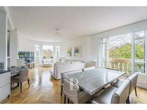 Appartement à vendre 6 Pièces 147 m2 Paris 19 Combat - 2 100 000 &#8364;