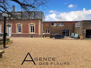 Vente maison 6 pièces 122 m² à Caudebec-les-elbeuf (76320)  254 000 €