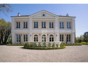 Maison de prestige de 300 m2 en location Trouville  France