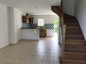 À louer Maison F3 duplex avec jardin privatif Résidence  Réunion