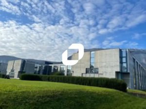 Location Bureau Meylan 38240