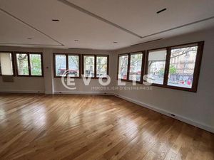 A louer - Bureaux rénovés et lumineux