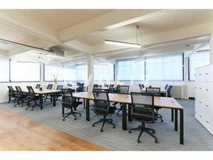 Location Paris 75019