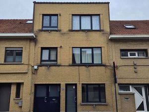 Gelijkvloers appartement met tuin