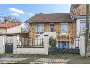 Vente maison 5 pièces 85 m² à Trappes (78190)  328 000 €