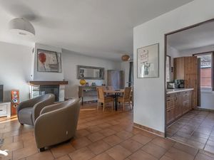 Vente maison 5 pièces 111 m² à Saint-Jean-d'Illac (33127)  328 290 €