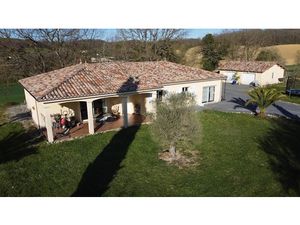 Vente villa 5 pièces 140 m² à Auch (32000)  336 000 €