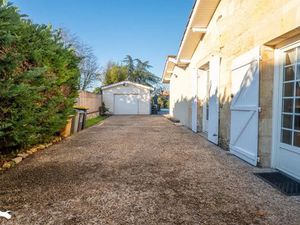 Vente maison 5 pièces 150 m² à Cadaujac (33140)  419 500 €