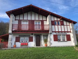Vente maison 7 pièces 152 m² à Larceveau-Arros-Cibits (64120)  408 000 €