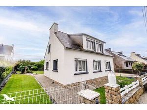 Vente maison 6 pièces 103 m² Saint-Nic (29550)