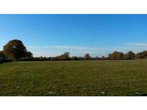 Vente terrain 1043 m² Saint-Maixant (33490)