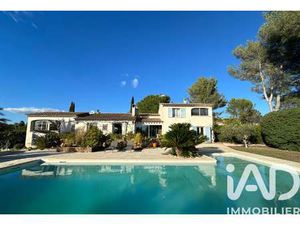 Vente Maison Piscine à Roquebrune-sur-Argens (83380) : à vendre Piscine / 186m² Roquebrune