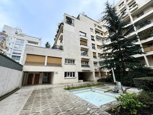 Possibilité de Cessions de parts de SCI 3.900.000 euros NV