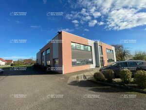 Local d'activités à louer