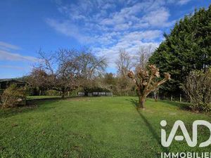 Vente Terrain à Soussans (33460) : à vendre / 850m² Soussans