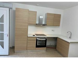 Location appartement 2 pièces 40 m² à Nîmes (30900)