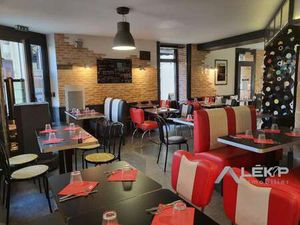 Vente Bureaux et commerces aux Herbiers (85500) : à vendre / 171m² Les Herbiers