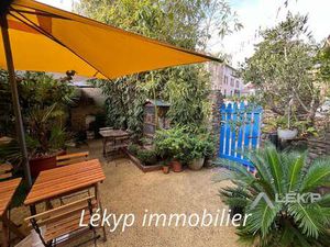 Vente Bureaux et commerces aux Herbiers (85500) : à vendre / 70m² Les Herbiers