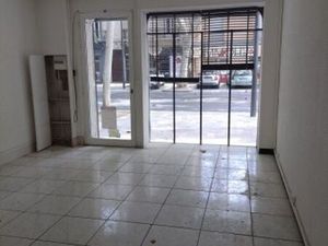 Location local commercial 30m2 Perpignan 66000 - 600 € - Surface Privée