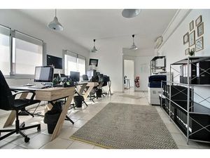 BUREAUX A VENDRE