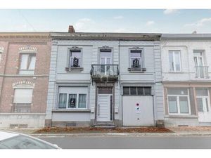 Immeuble mixte à vendre avec garage et terrasse   Manage (VBD57581)