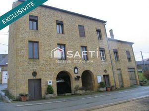 ENSEMBLE IMMOBILIER en PIERRE à rénover de 172 m² habitables avec 2 entrées