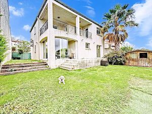 Vente maison 6 pièces 195 m² à Montpellier (34000)  495 000 €