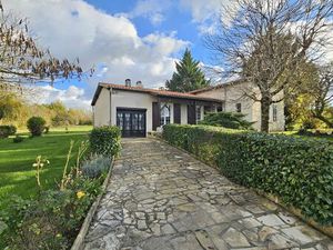 Vente maison 4 pièces 93 m² Port-Sainte-Marie (47130)