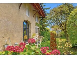 Ballaison - Corps de ferme rénové - Proche frontière suisse - 3 chambres