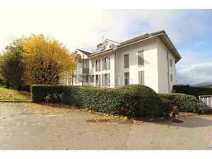 Appartement T3 en rez-de-jardin avec cave  garage  et place de parking