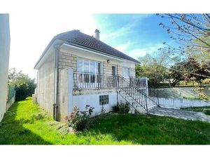 Maison Triel-sur-Seine 92 m² T-6 à vendre  376 000 €