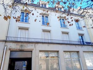Vente appartement 4 pièces 107 m² à Le Creusot (71200)  109 875 €