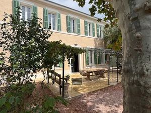 Vente maison 6 pièces 170 m² à Marseille 13ème (13013)  680 000 €