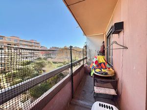 Vente appartement 1 pièce 30 m² à Marseille 3ème (13003)  70 000 €