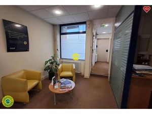 Vente appartement 10 pièces 360 m² à Valençay (36600)  162 000 €