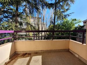 Vente appartement 2 pièces 52.5 m² à Cavaillon (84300)  95 000 €