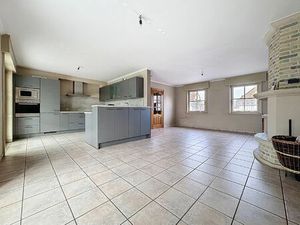 Maison à vendre avec garage et terrasse   Antoing (VBD57740)