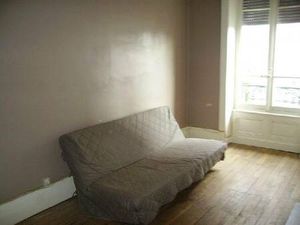 Location appartement 1 pièce 42 m² à Villeurbanne (69100)