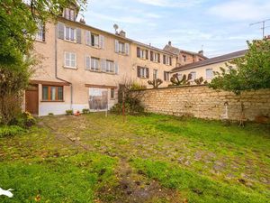 Vente appartement 3 pièces 40 m² à Auvers-sur-Oise (95430)  192 000 €
