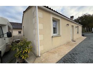 Maison Saintes m² T-3 à vendre  199 990 €