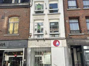 IMMEUBLE COMMERCIAL AVEC TERRASSE