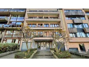 Très beau studio avec terrasse et garage