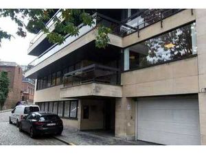 Bureau à louer à Ixelles