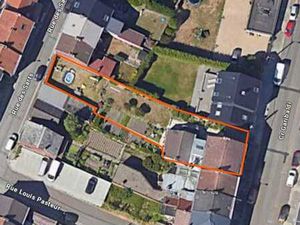 Maison à louer à Marcinelle  disponible immédiatement  pour