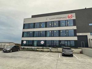 Plateau de bureaux neufs de 400m²