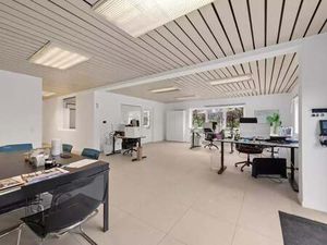 Bien professionnel à louer à Grimbergen € 4.500 (LHX5Q) - AEF IMMO | Zimmo