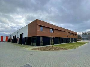 Bien professionnel à louer à Merksplas € 1.450 (KMLXT) - ARES vastgoed- & landmeetbureau |