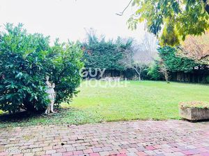 Longère 10 pièces 215 m²