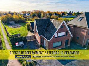 Te koop  te renoveren gezinswoning met ruime bewoonbare o...